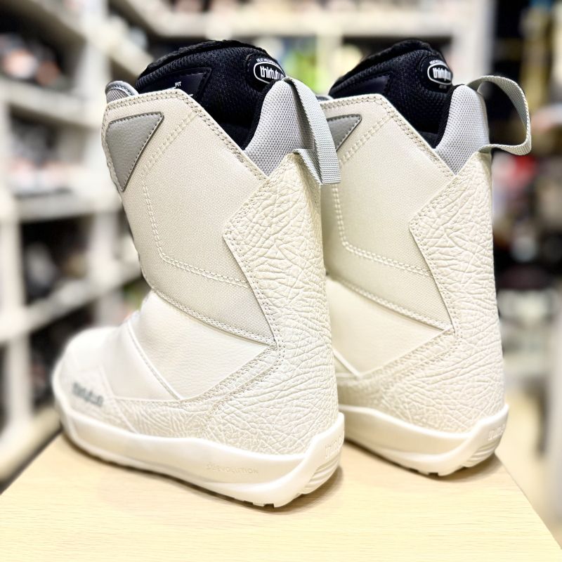 【美品】スノーボードブーツthirtytwoレディース　US6.5/23.5cm Thirtytwo | Womens Snowboard Boots| thirtytwo.com - ThirtyTwo US