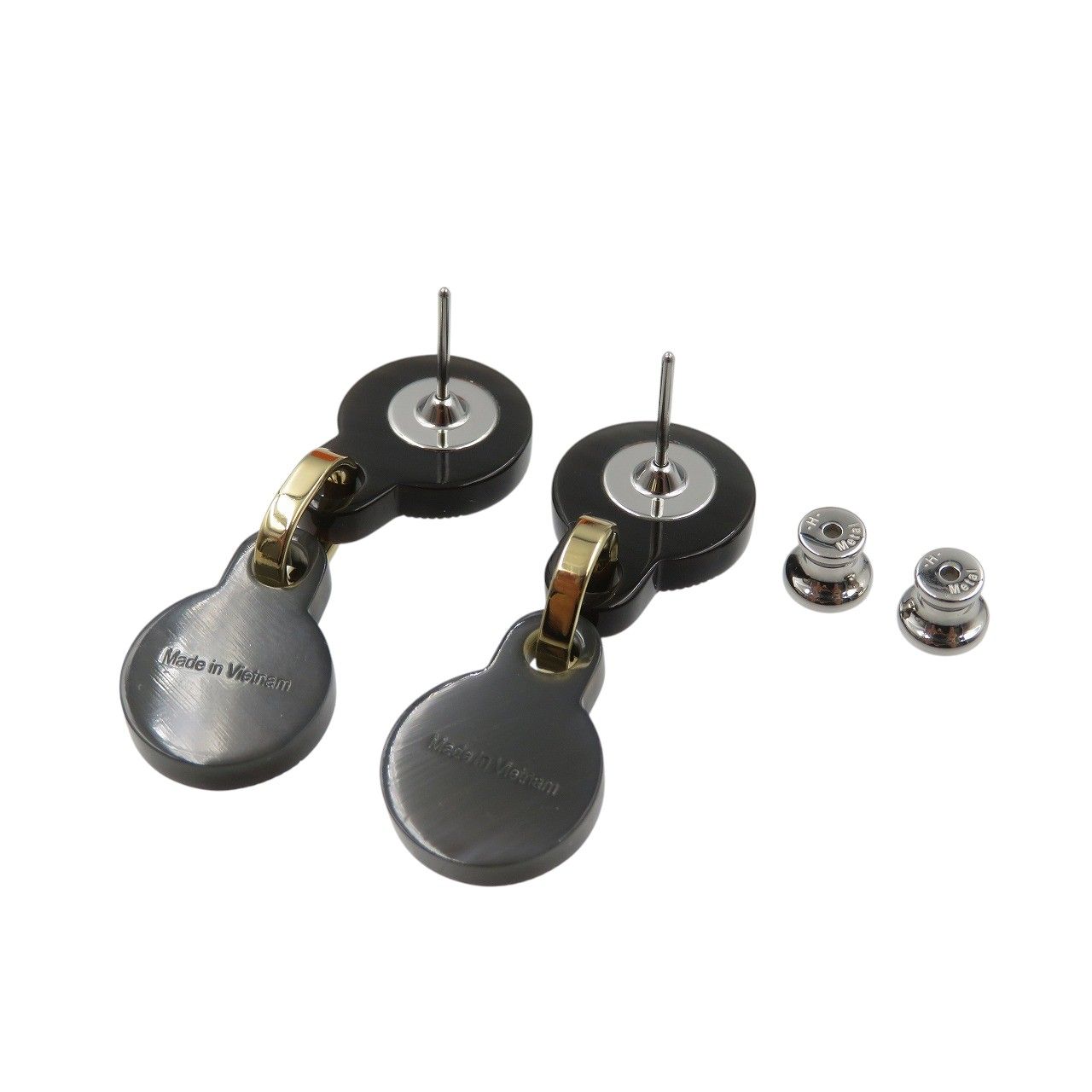 メタル ブラック