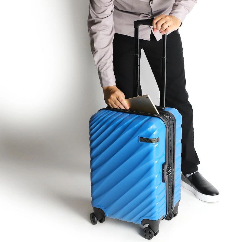 ACE青いストライプデザインキャリーケース 新品 ACE DESIGNED BY ACE IN JAPAN エース デザインド バイ