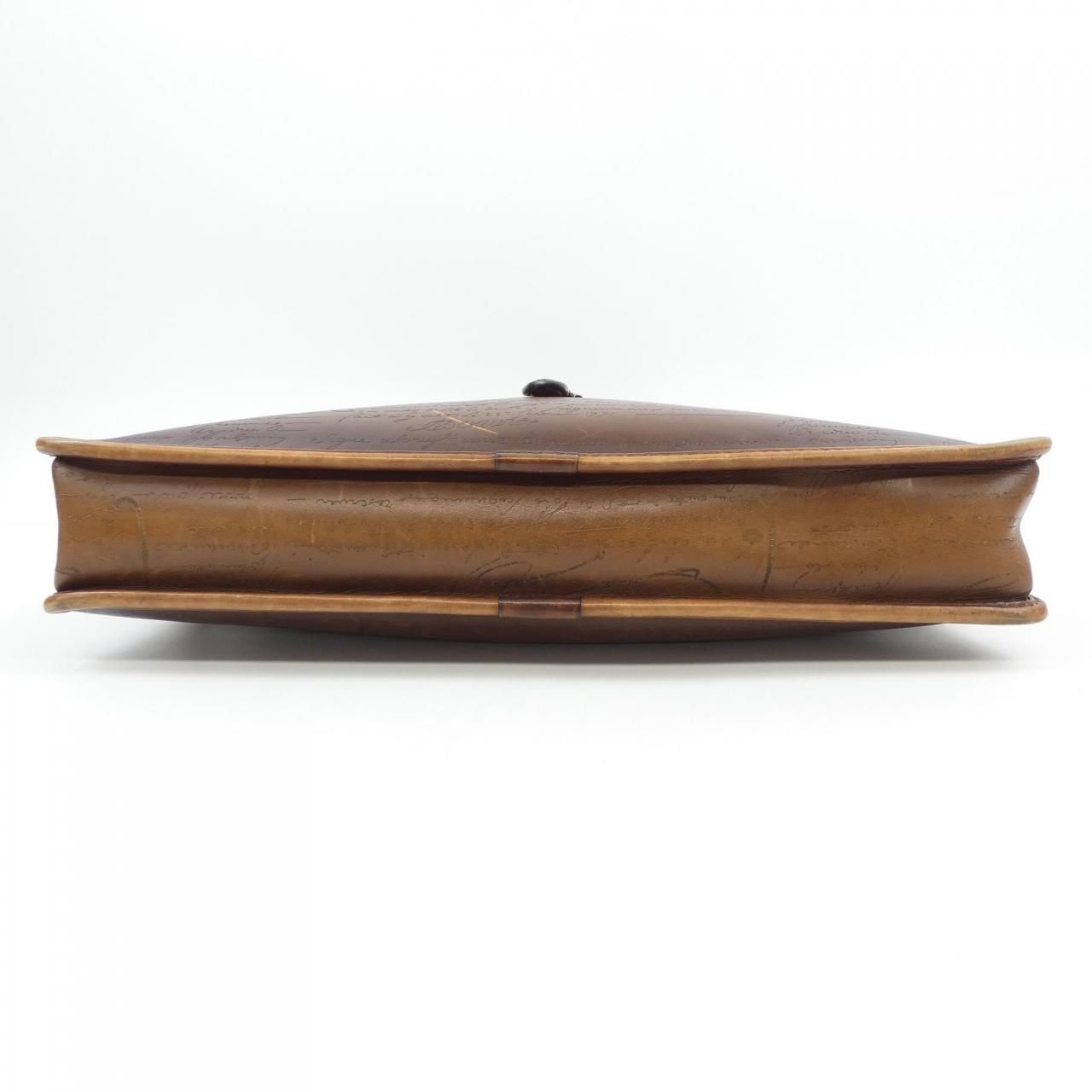 Berluti アンジュールスモールスクリットレザーブリーフ