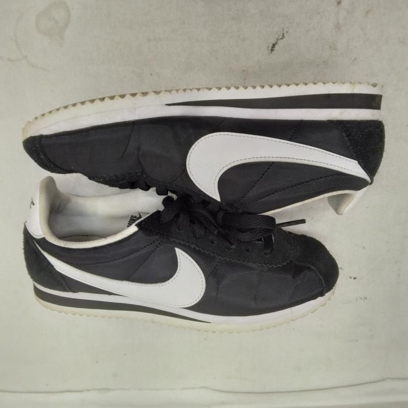 NIKE ナイキ スニーカー WMNS CLASSIC CORTEZ NYLON クラシック コルテッツ ナイロン 749864-011