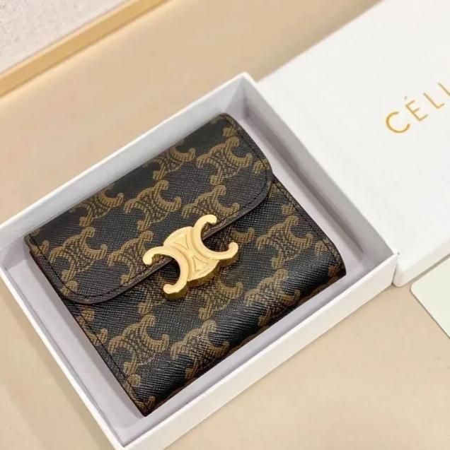 美品CELINE セリーヌ トリオンフ 三つ折り財布