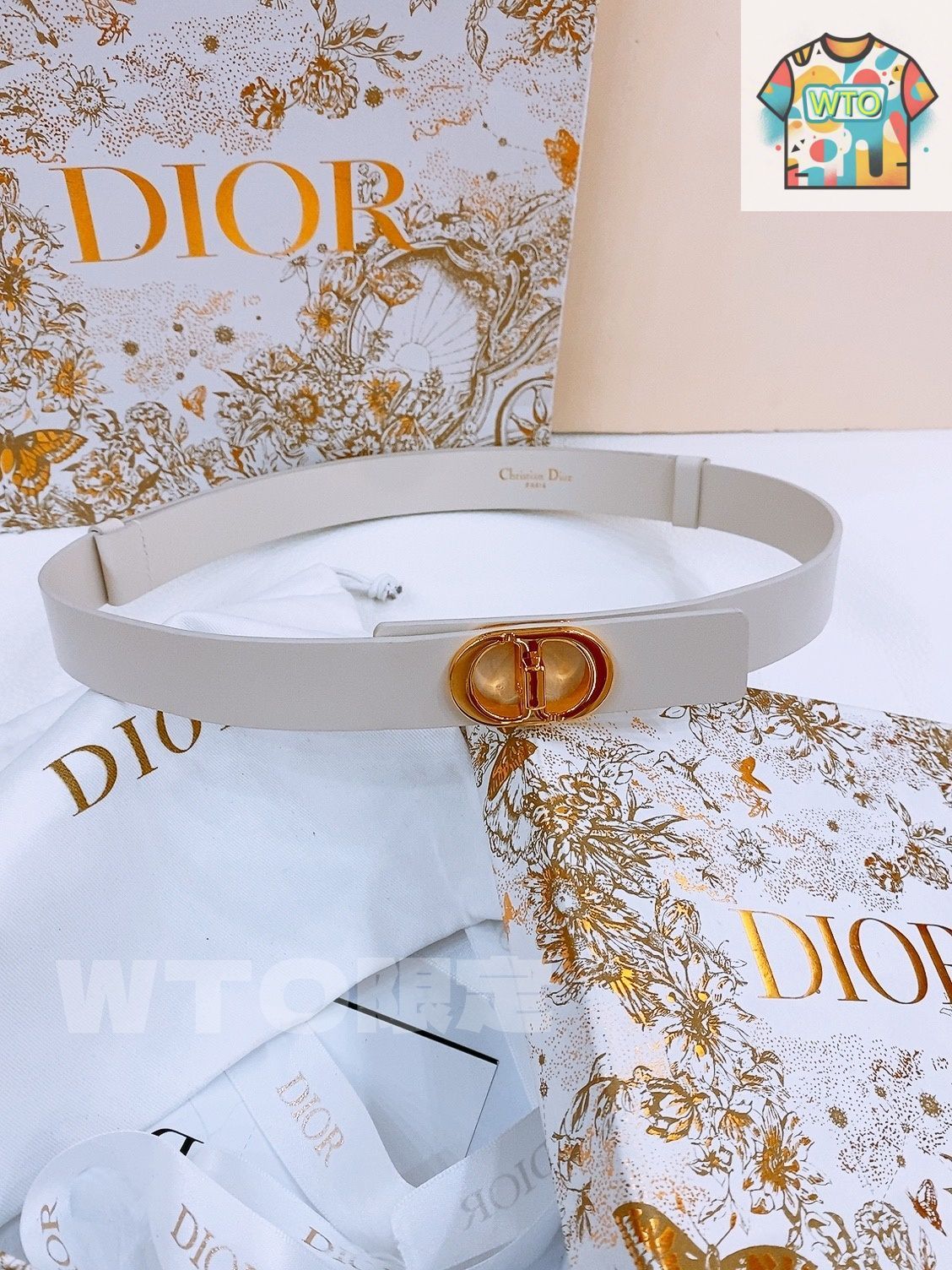 今日特価】Dior ディオール Montaigne CD ベルトバックル付き