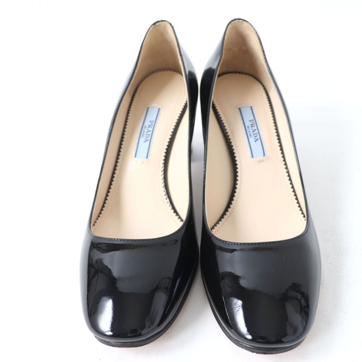 未使用品☆PRADA プラダ チャンキーヒール ラウンドトゥ エナメル 