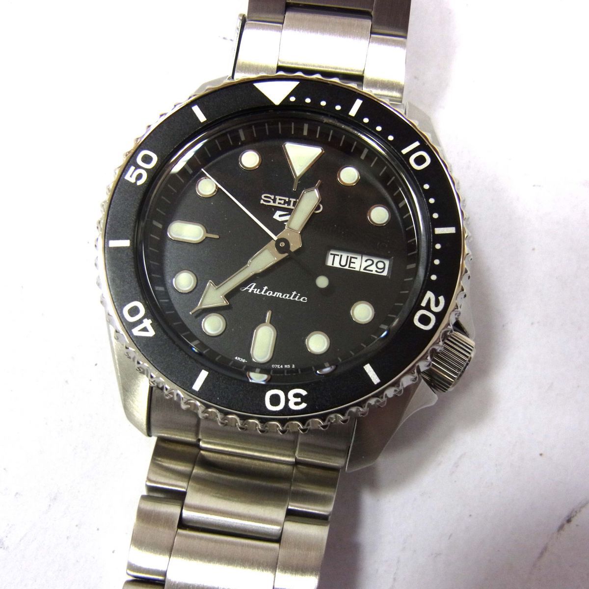 新品 定価50,700円◇SEIKO セイコー 5スポーツ 自動巻き 腕時計 裏 