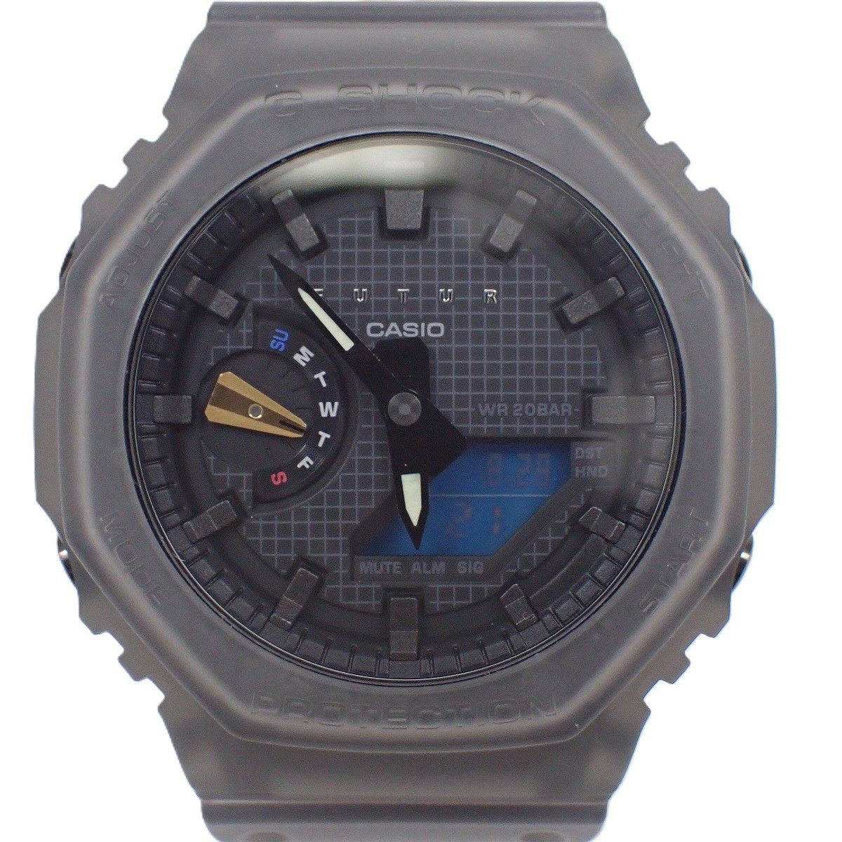 カシオ G-SHOCK × FUTUR コラボモデル カーボンコアガード構造 8角形 アナデジ クォーツ 腕時計 GA-2100FT-8AJR いおき質店