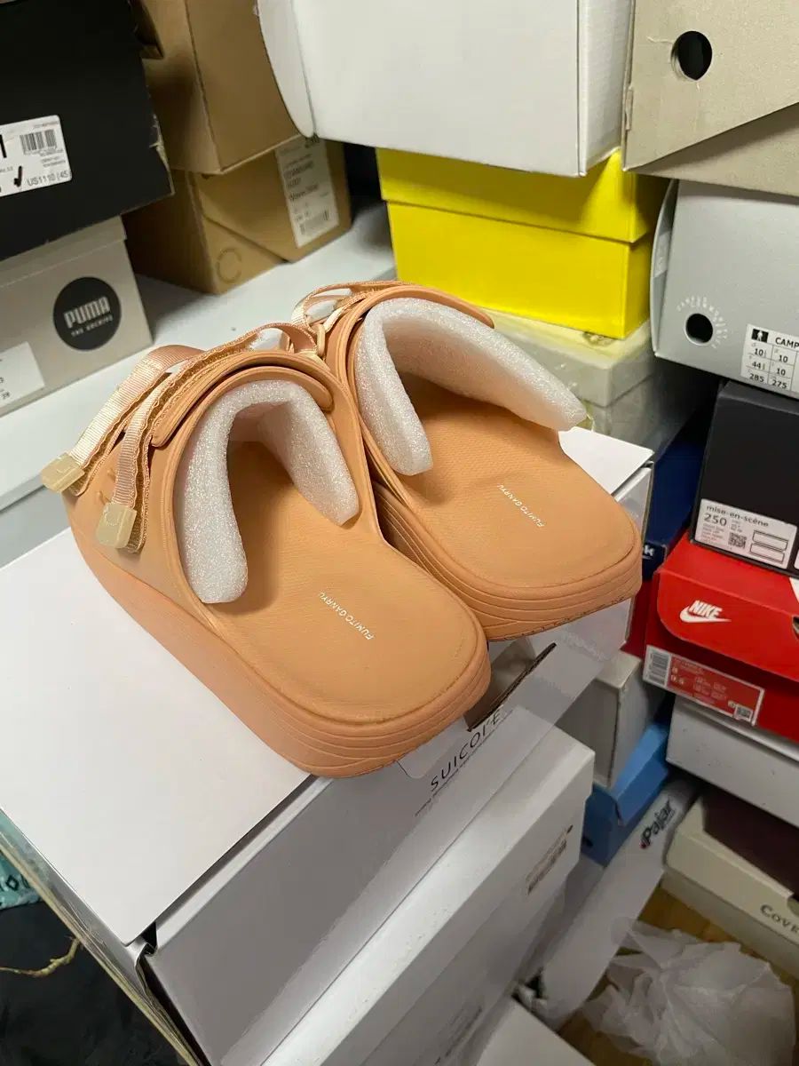 Fumito Ganryu x Suicoke スリッパ