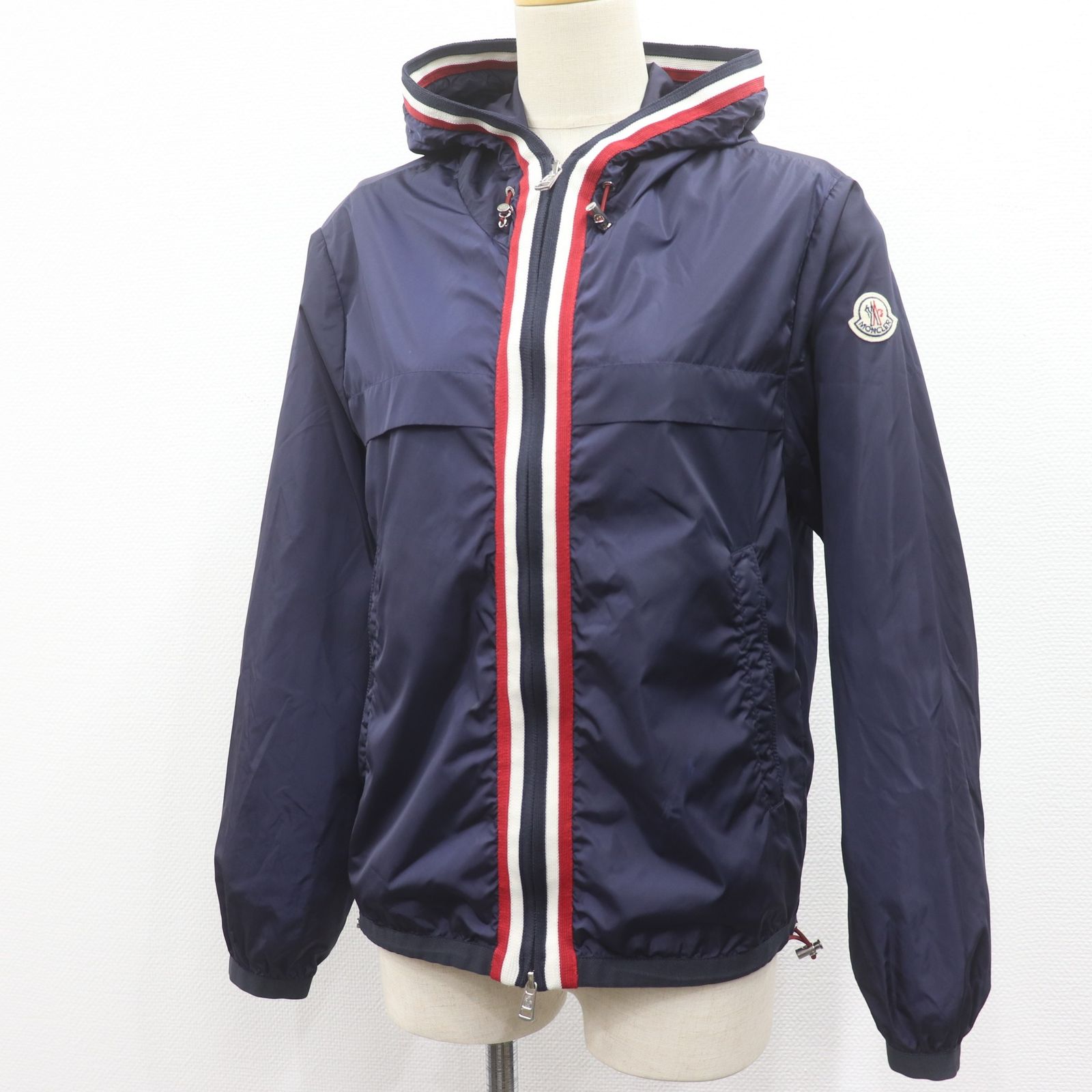 4万円で即決させて頂きますモンクレール　MONCLER  アントン　ANTON  ナイロンジャケット