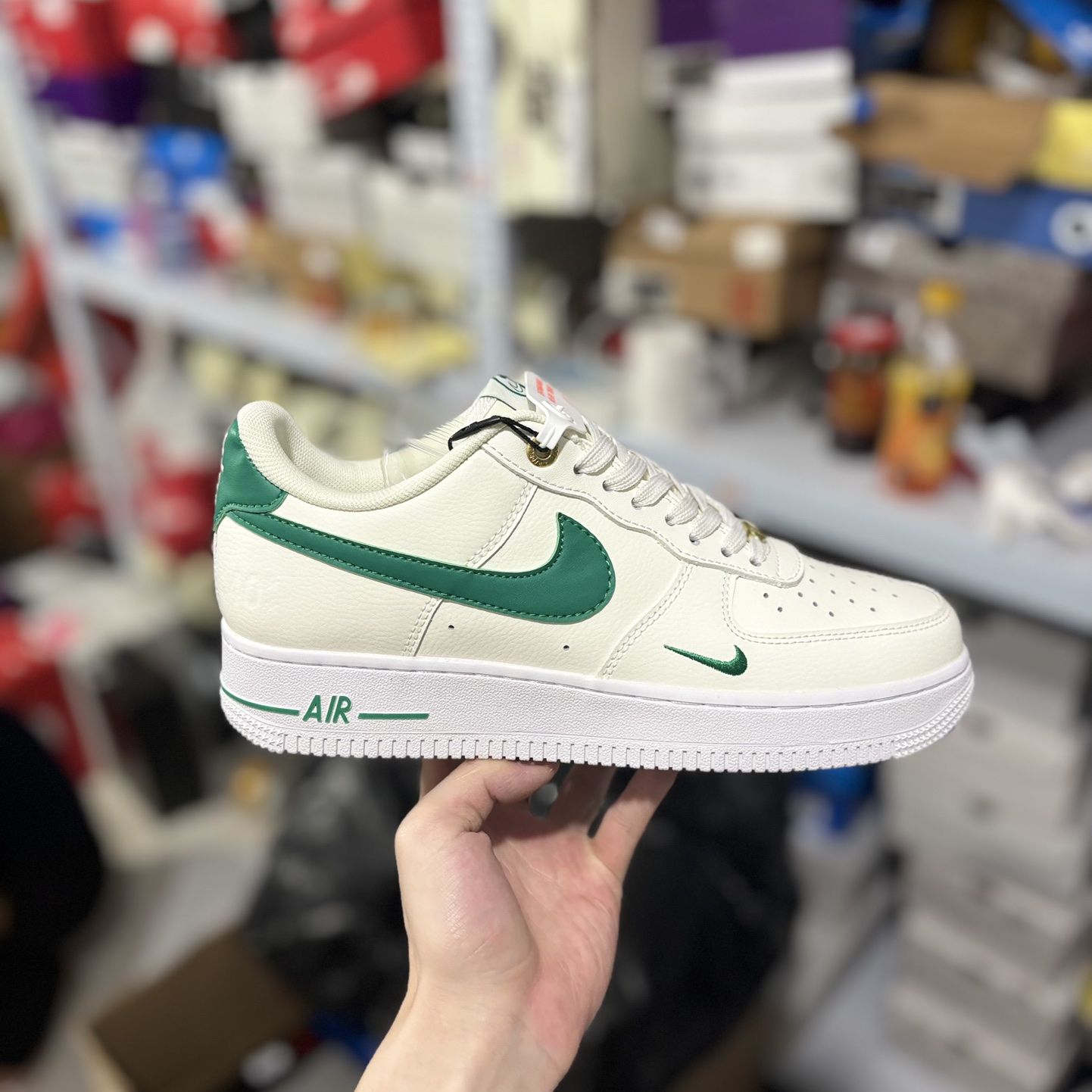 新品 Nike Air Force 1 Low '07 se *40* グリーン 男女兼用 22.5-28cm スニーカー DQ7582-101