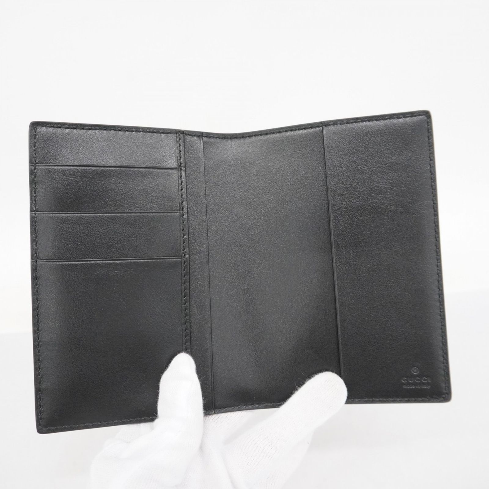 パスポートケース 547608