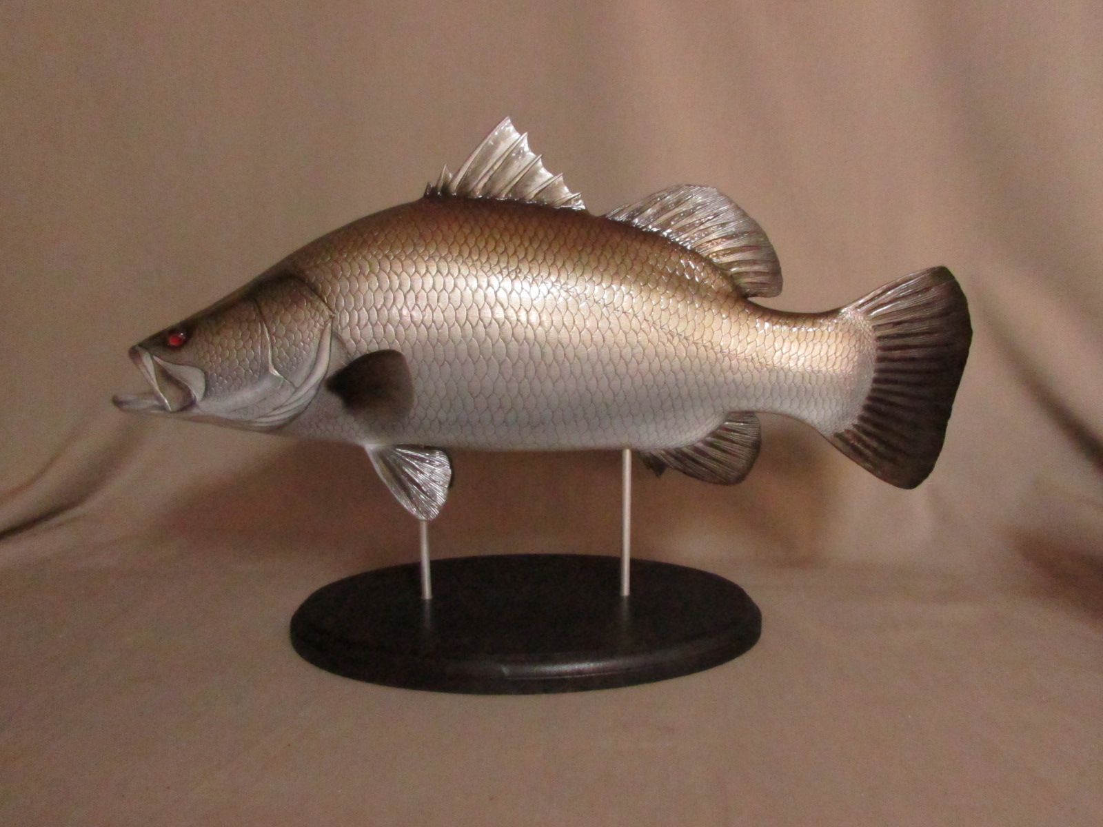 ハンドメイド ５０ｃｍアカメ 怪魚 置き物 釣り フィギュア 魚模型