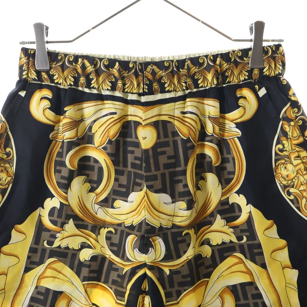 VERSACE ハーフ　パンツ　ショート　FENDI コラボ FENDI (フェンディ) ×VERSACE FENDACE LOGO SHORTS ヴェルサーチ