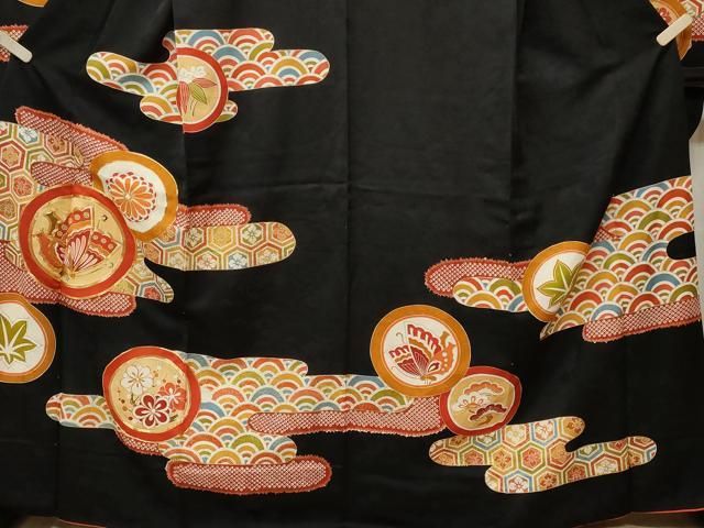 専用品アンティーク 豪華振袖 黒地に鮮やか染め 金駒刺繍 5つ紋 G-567 アンティーク 豪華振袖 黒地に鮮やか染め 金駒刺繍 5つ紋 G-567