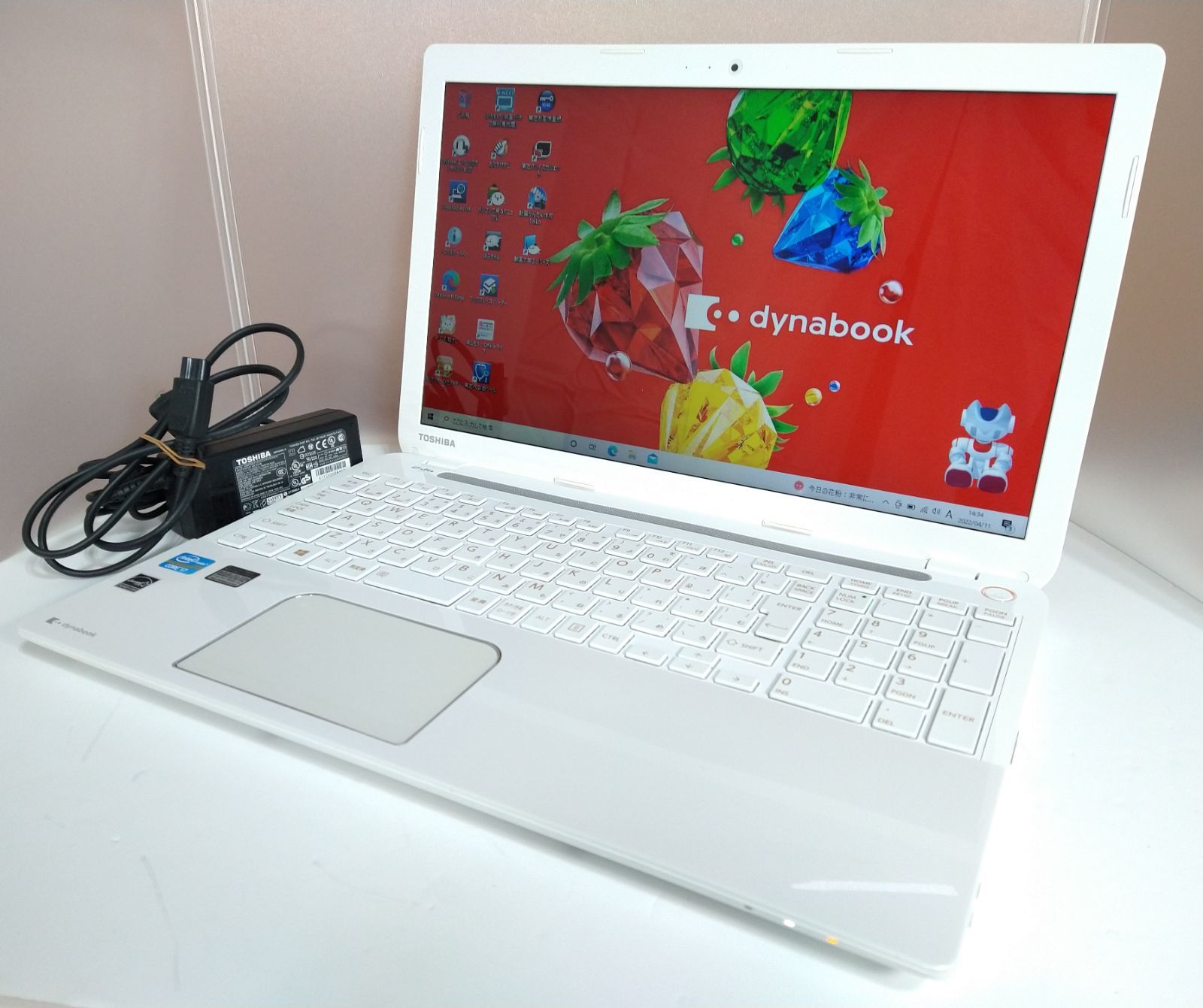 東芝 dynabook T554/67KWS｜Core i7｜ブルーレイ SSD 【公式通販】