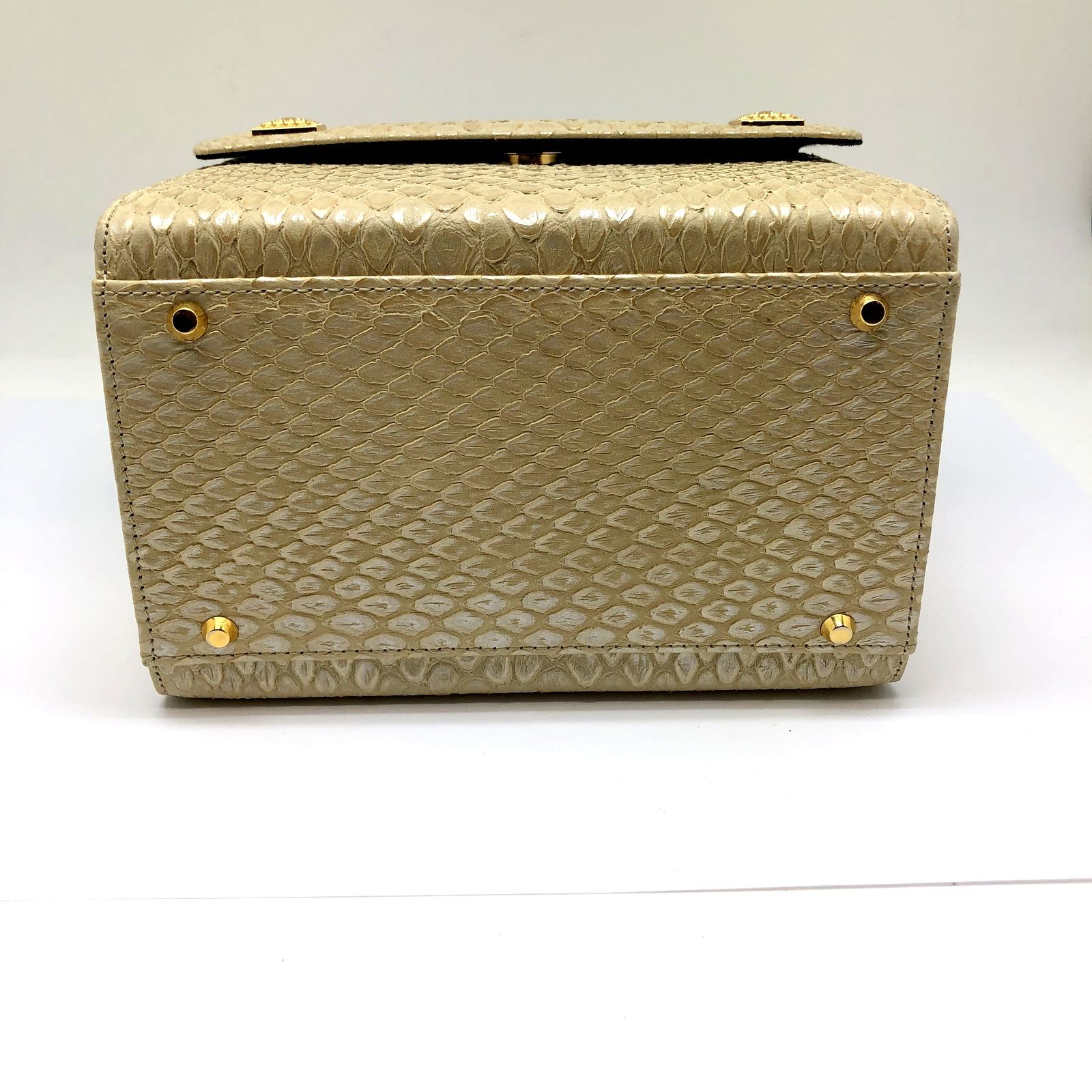 VERSACE ヴェルサーチ バニティバッグ - メルカリ