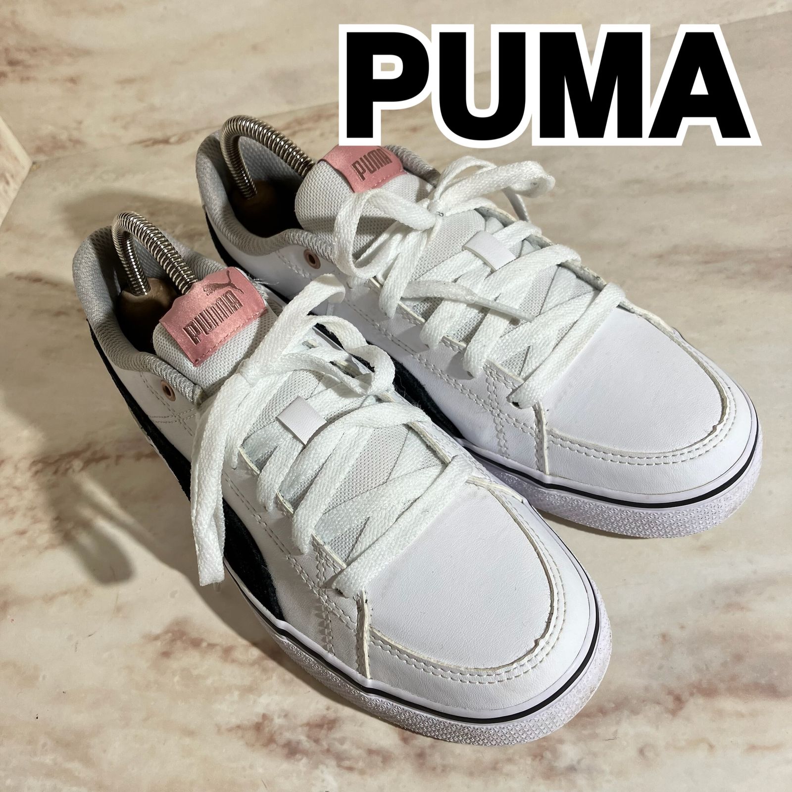 スポーティ』PUMA プーマ スニーカー 366142-20(922) COURT POINT VULC