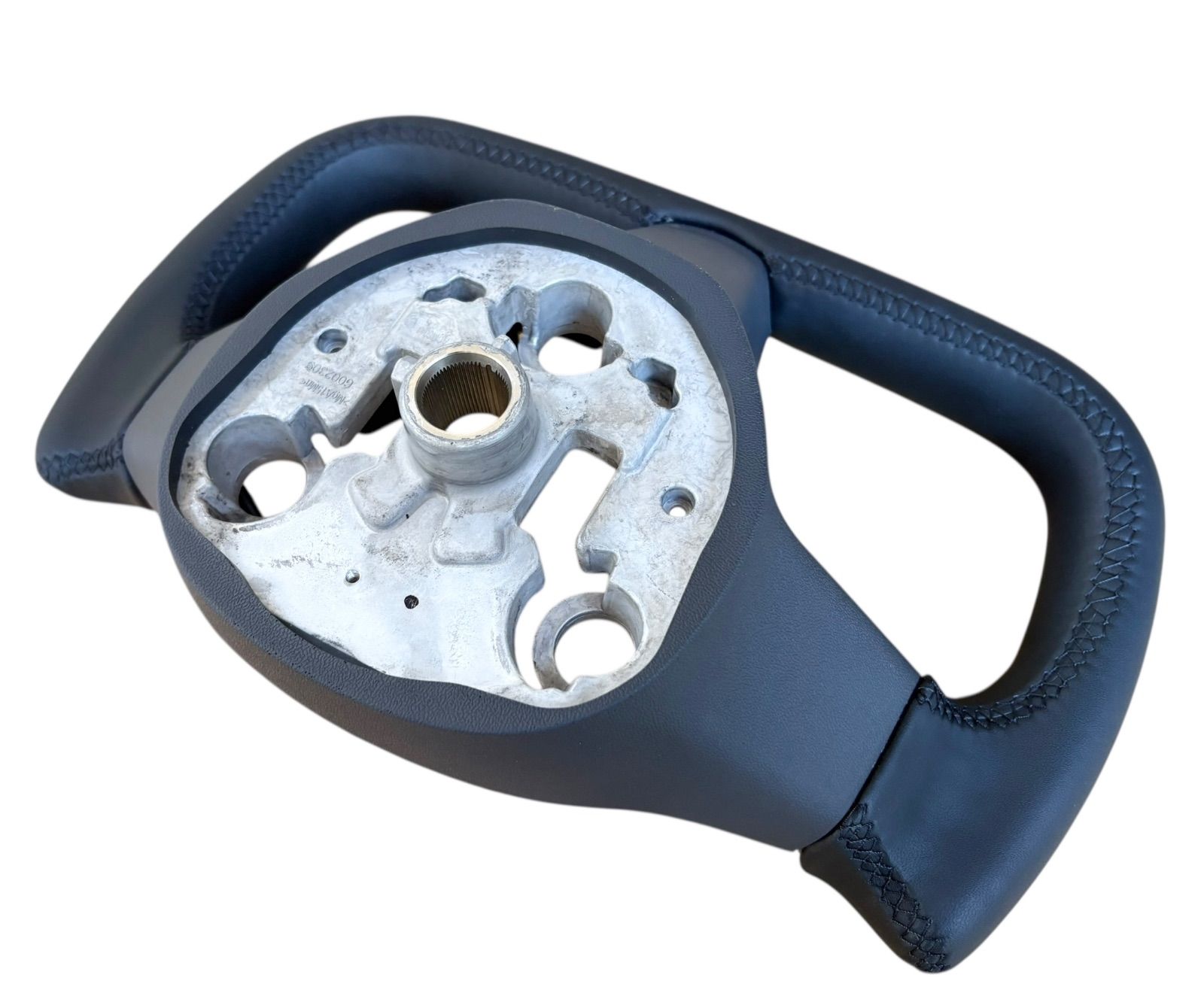 フロントトリムなし