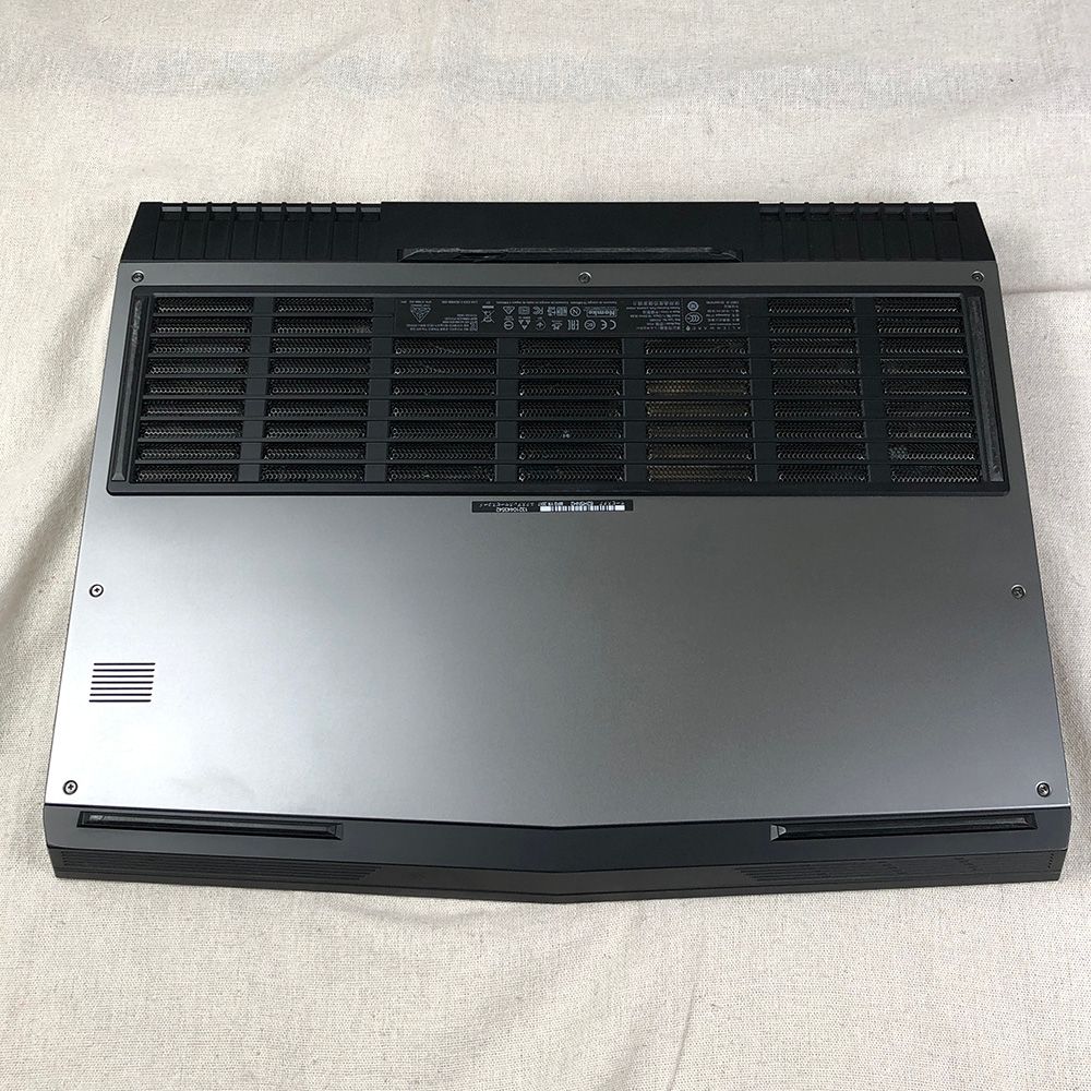 Alienware 17 R4 GTX1080 ジャンク 本体のみ（37字） ◇ジャンク品・本体のみ◇ゲーミングノートPC パソコン DELL