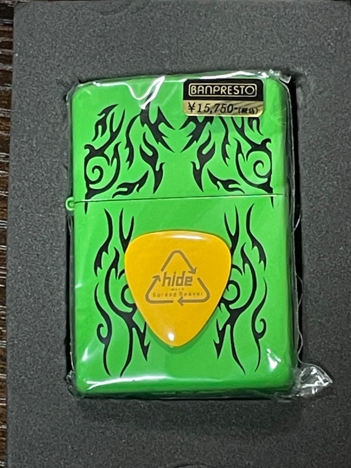 zippo hide Revival Version Part2 ピック 立体メタル ヒデ 2009年製 HERDWAX No.1 hide  コスチューム BANPRESTO デットストック 専用ケース 保証書 - メルカリ