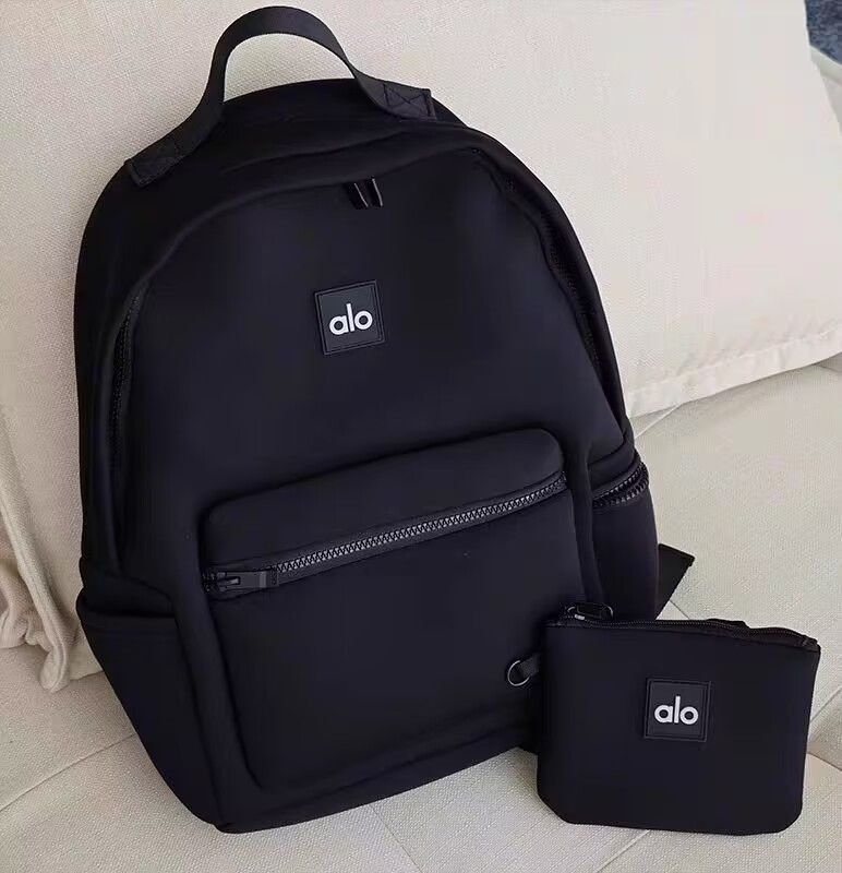 新品未使用 alo yoga バックパック Backpack アローヨガ