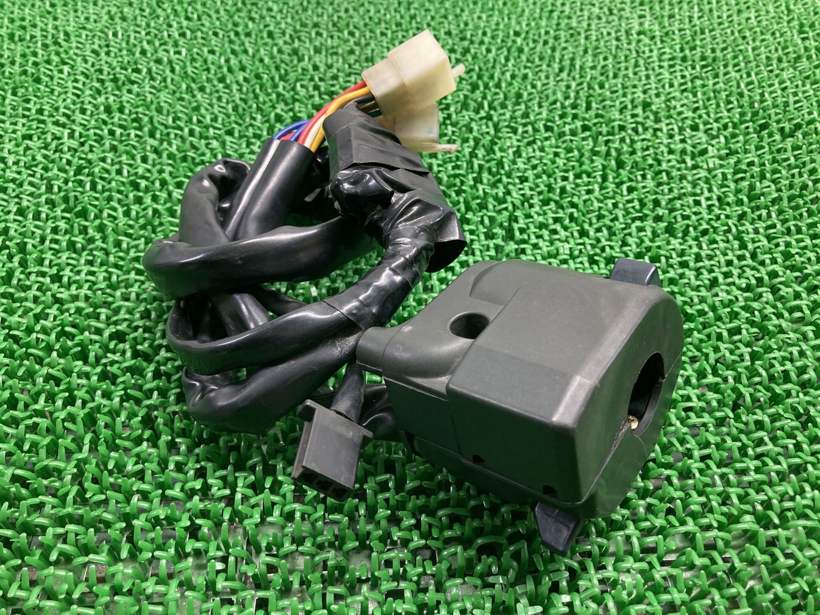 ZXR400 ZX400H 希少!! タイヤ付 純正 フロントホイール 曲りなし 検