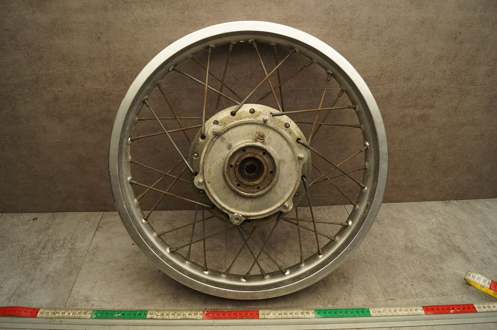 YAMAHA YAMAHA SR400 リアホイール ドラムブレーキ 1JR ヤマハ SR500