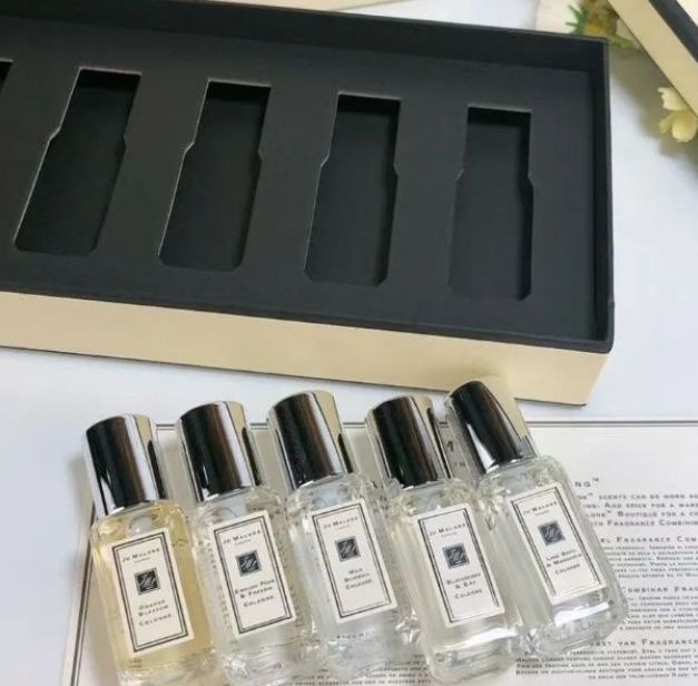 公式ファッションブランド通販サイト 新品未使用Jo Malone 香水 9ml*5本 ギフトボックス入り セット 香水(ユニセックス)