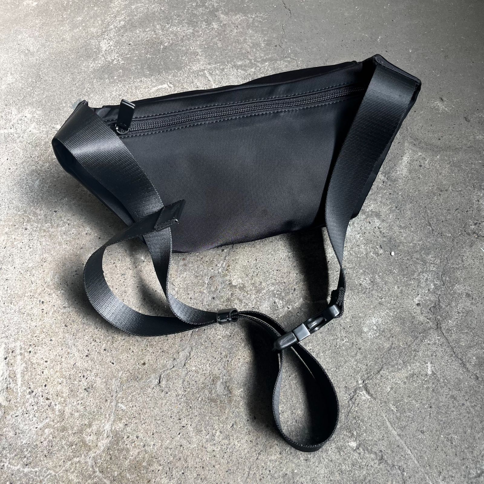 DSQUARED2 ICON PRINT BELT BAG BLACK ディースクエアード