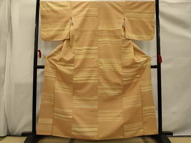 平和屋着物●上質な紬　横段市松文　正絹　逸品　AAAY1942ck 平和屋着物○上質な紬 横段市松文 正絹 逸品 AAAY1942ck