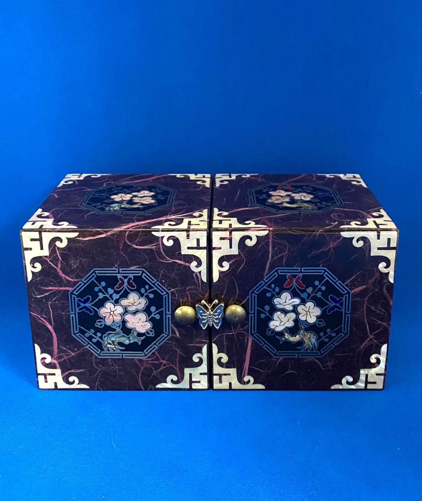 【螺鈿細工】高級ジュエリーボックス　高級螺鈿宝石　宝石箱　ジュエリーボックス 螺鈿の高級ジュエリーボックス・高級螺鈿宝石箱-波花蝶 名刺入・小物