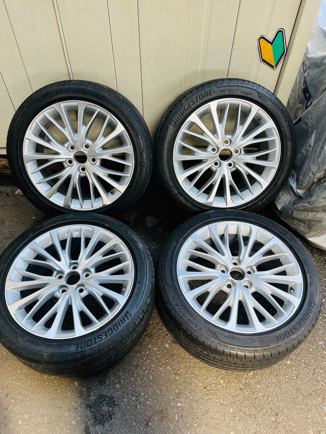 トヨタ純正 クラウン ホイール ４本　18×8J 5穴 TOYOTA トヨタ クラウンアスリート GRS180系 純正 ホイール 4本