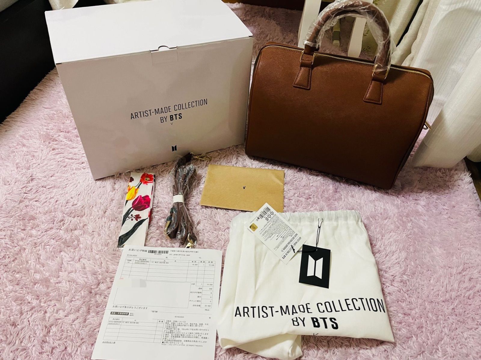 BTS V MUTE BOSTON BAG テテ ボストンバッグ - 月居 - メルカリ