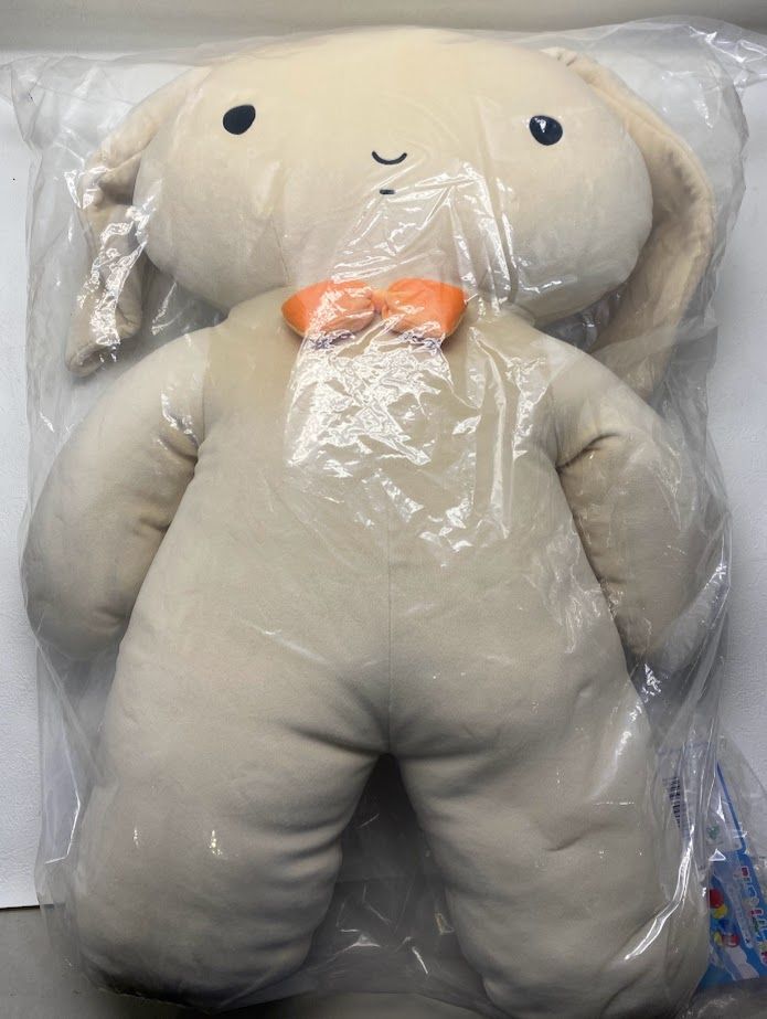 未使用品】三英貿易 クレヨンしんちゃん ネネちゃんウサギ (特大) W51×D23×H90cm ぬいぐるみ K0119 0126ML007  0120240119102254 - メルカリ