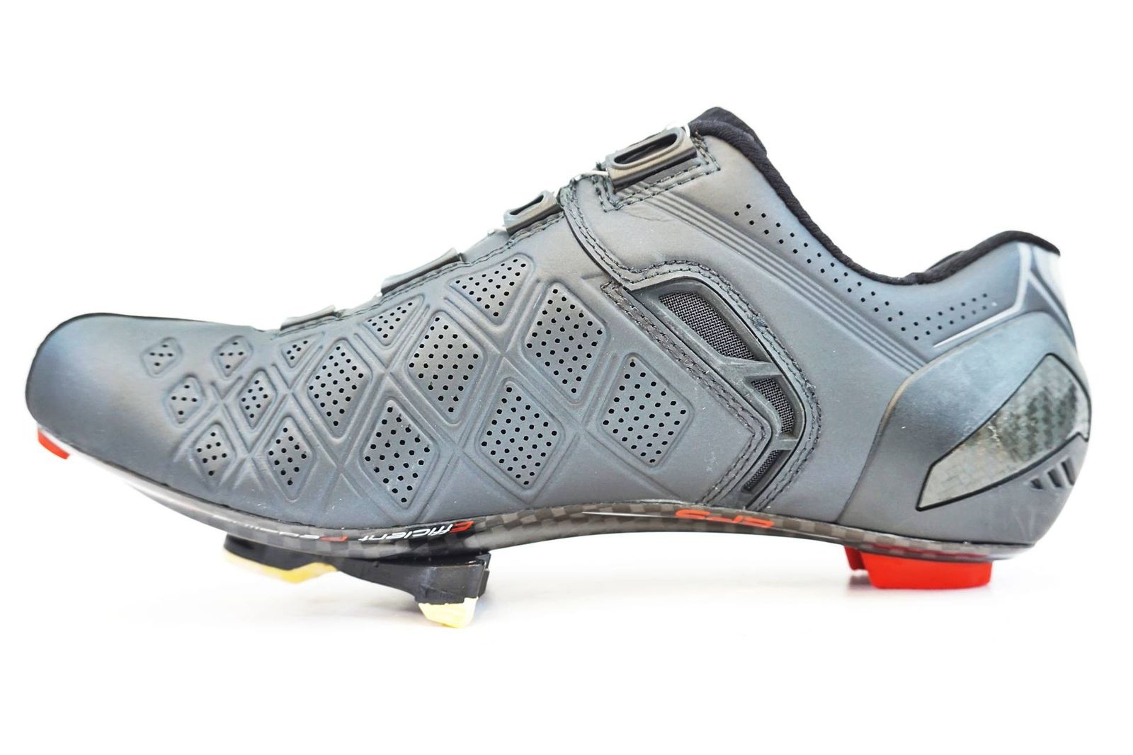 サイズ シューズ