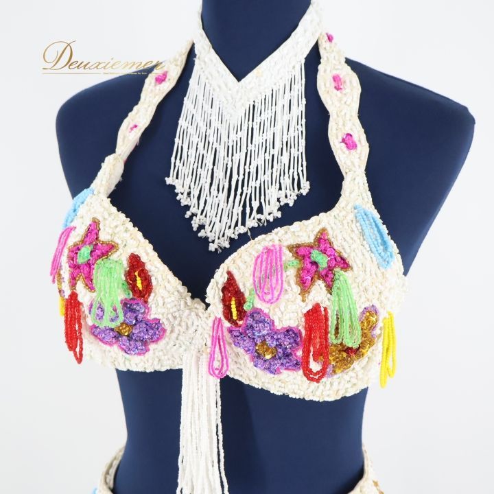 ベリーダンス オリエンタル 衣装 ホワイト系 白 クリーム色 パープル系 紫 ピンク系 レッド系 赤 ゴールド ビーズ ラメ 花柄 発表会 イベント コスチューム カラフル セット トップス ベルト おしゃれ ダンス衣装 発表会用