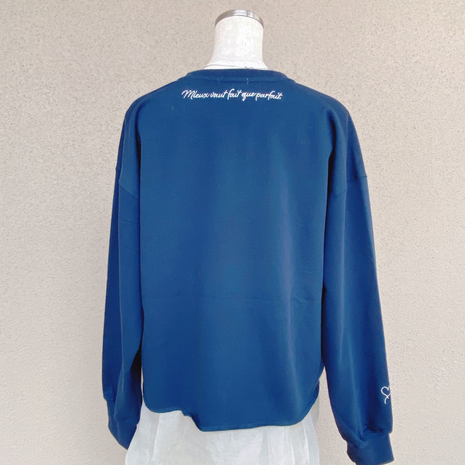 アンサンブルスウェット 深Vネック