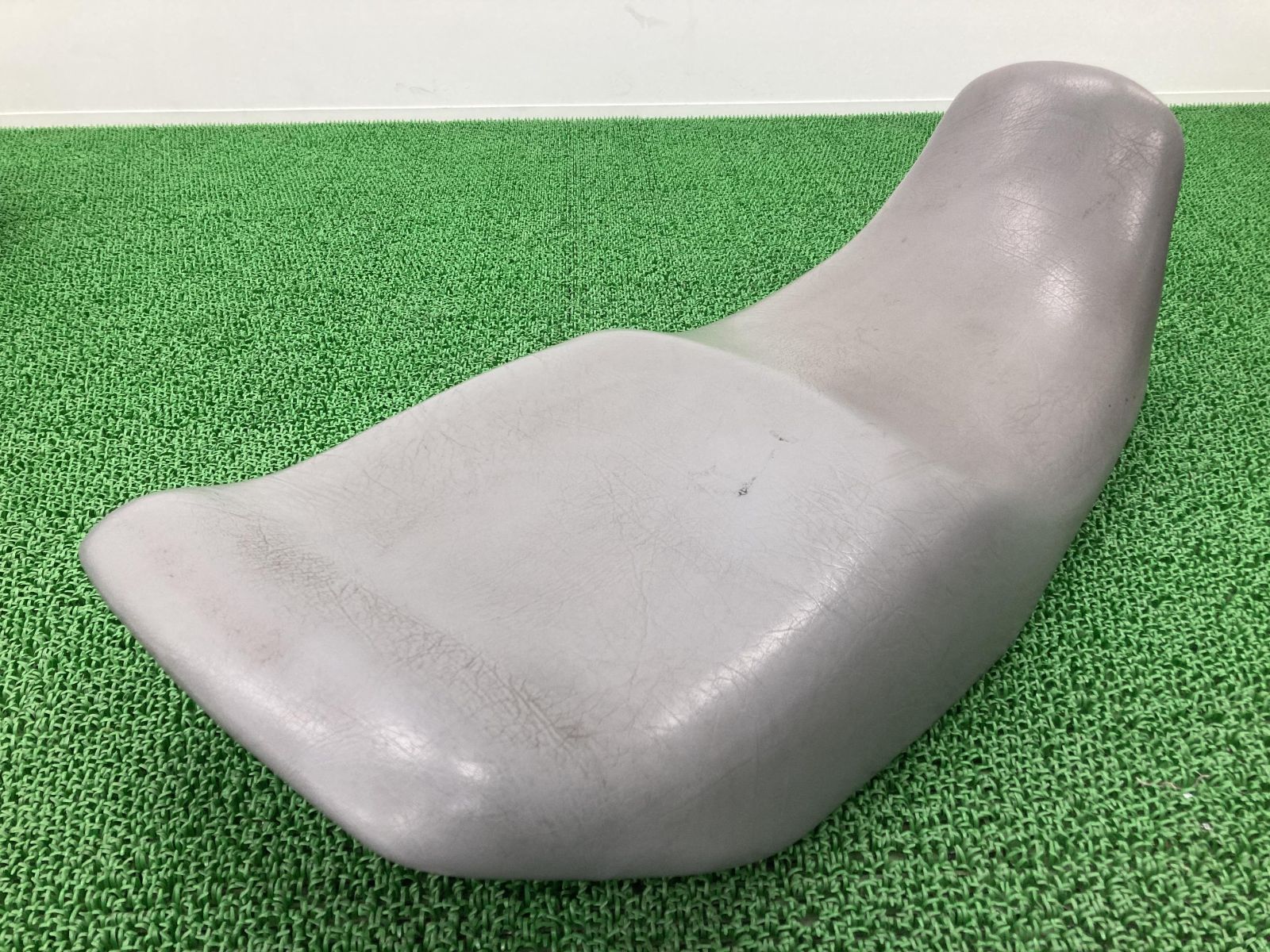 K100RS シート 52.53-2308168.0 BMW 純正 中古 バイク 部品 1990年