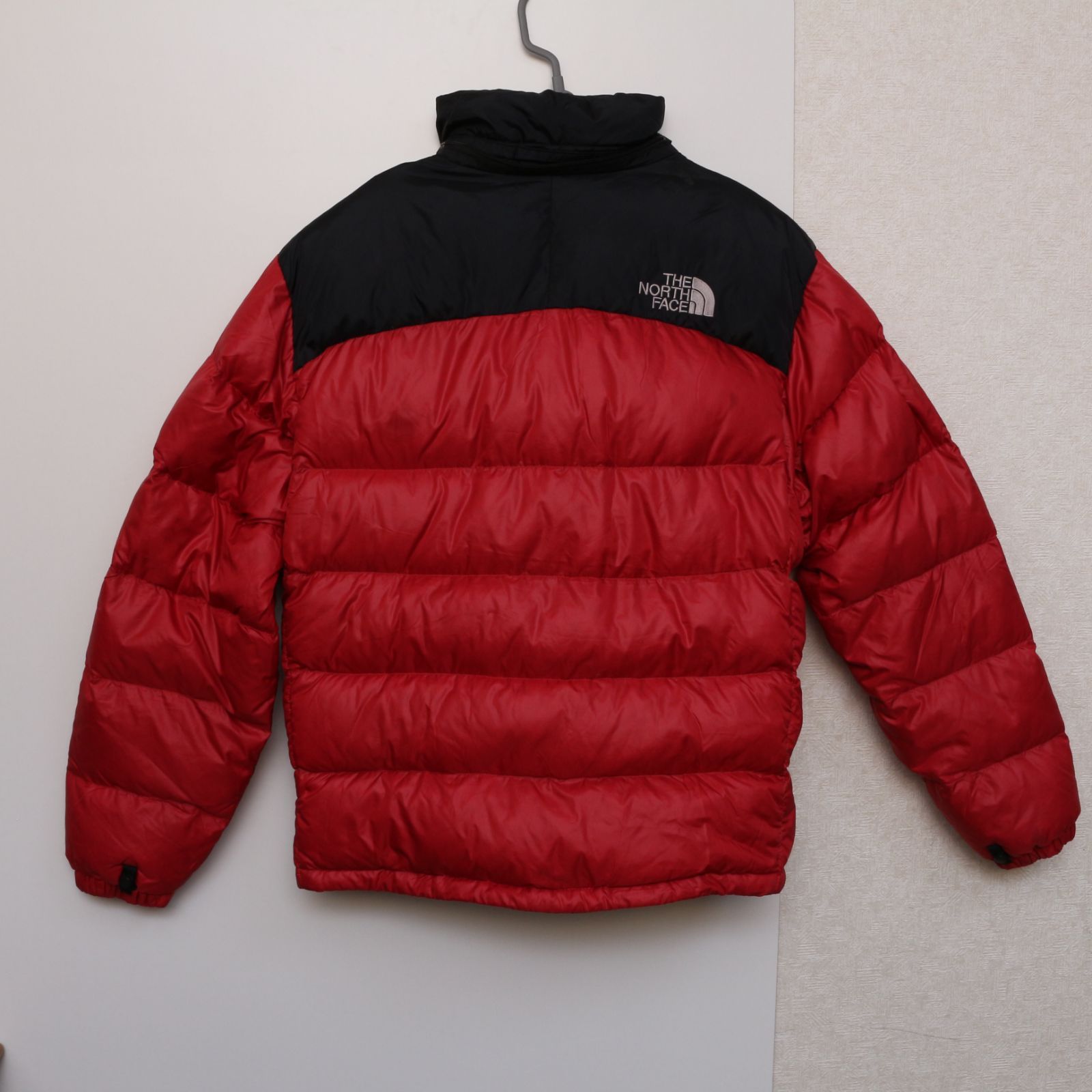 THE NORTH FACE ダウンジャケット 100(メンズL)レッドヌプシ - メルカリ