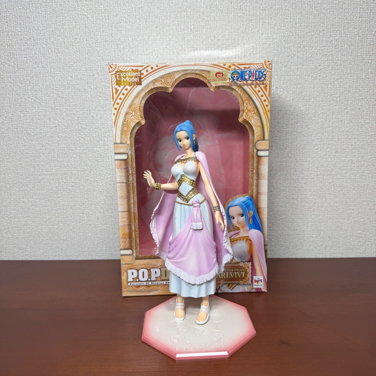 P.O.P DX ネフェルタリ・ビビ 未開封』 ワンピースフイギュア 新品・未 