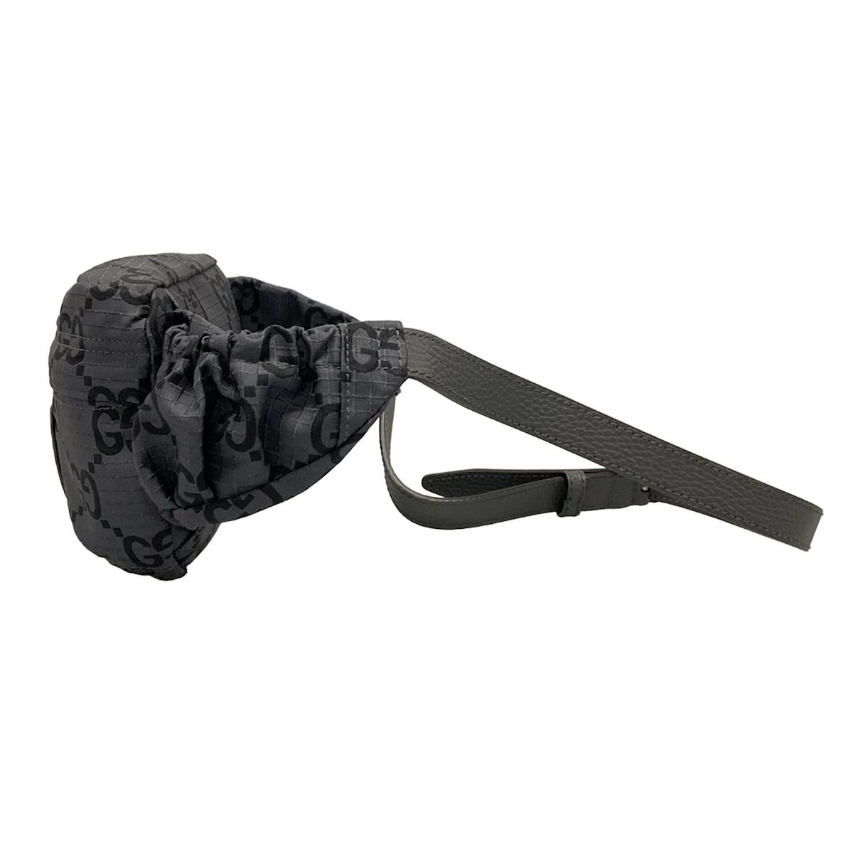 ウエストポーチ