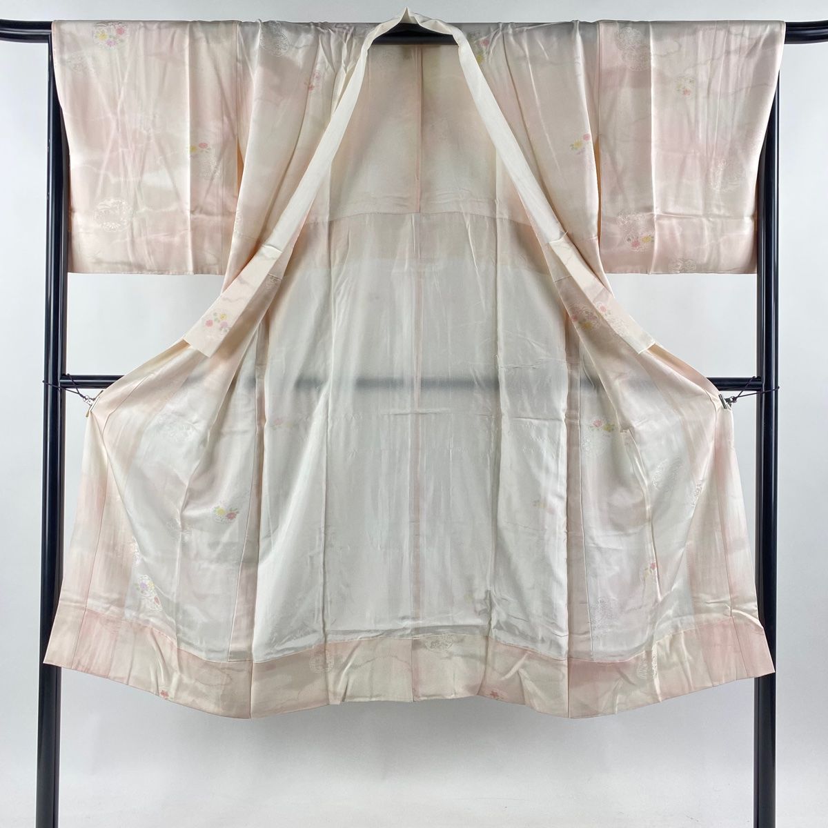 長襦袢 正絹 未着用超美品 四季花蝶々千鳥模様 身丈131cm 裄丈63.5cm