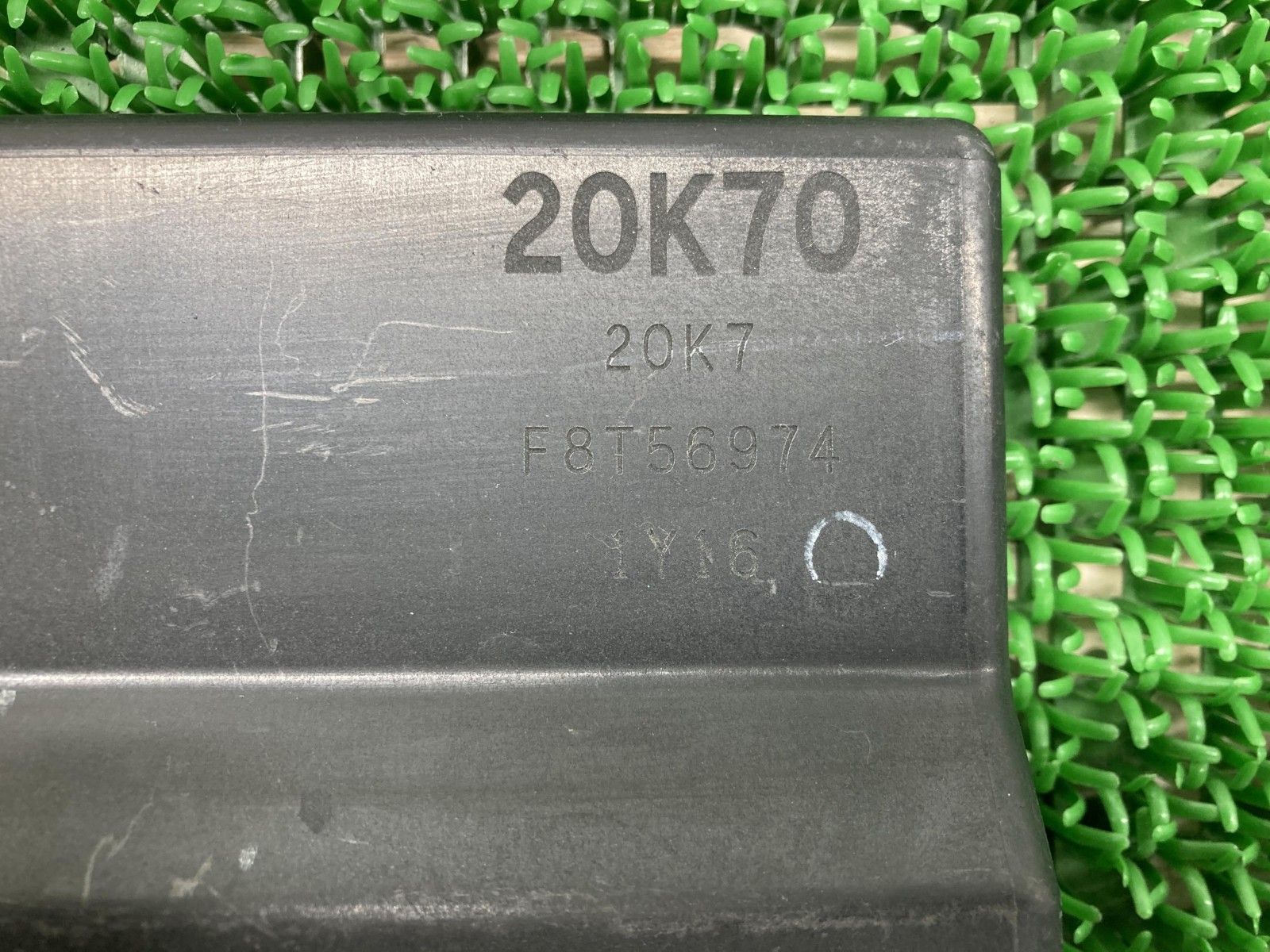 GSX250R イグナイター スズキ 純正 バイク 部品 CDI 機能的問題無し
