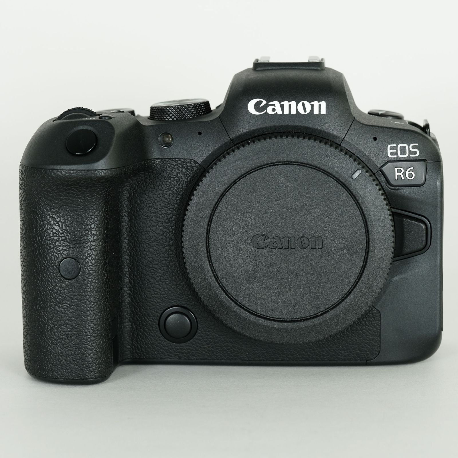 美品｜シャッター数6,000回以下] Canon EOS Kiss M [ボディ ホワイト 