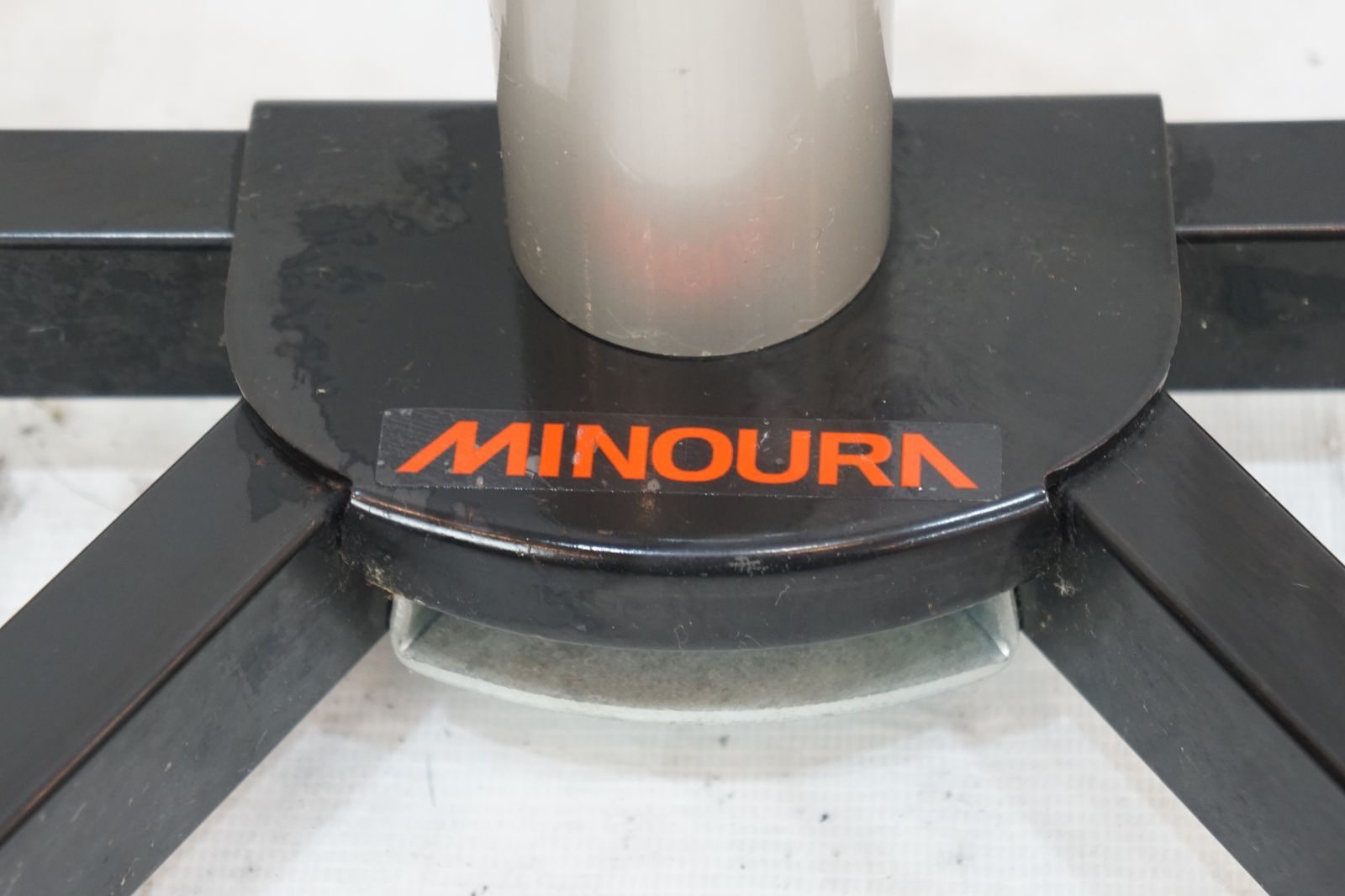 MINOURA -  【中古品】MINOURA P-600AL-5S ディスプレイスタンド MINOURA 「ミノウラ」 P-600AL-5S ディスプレイスタンド