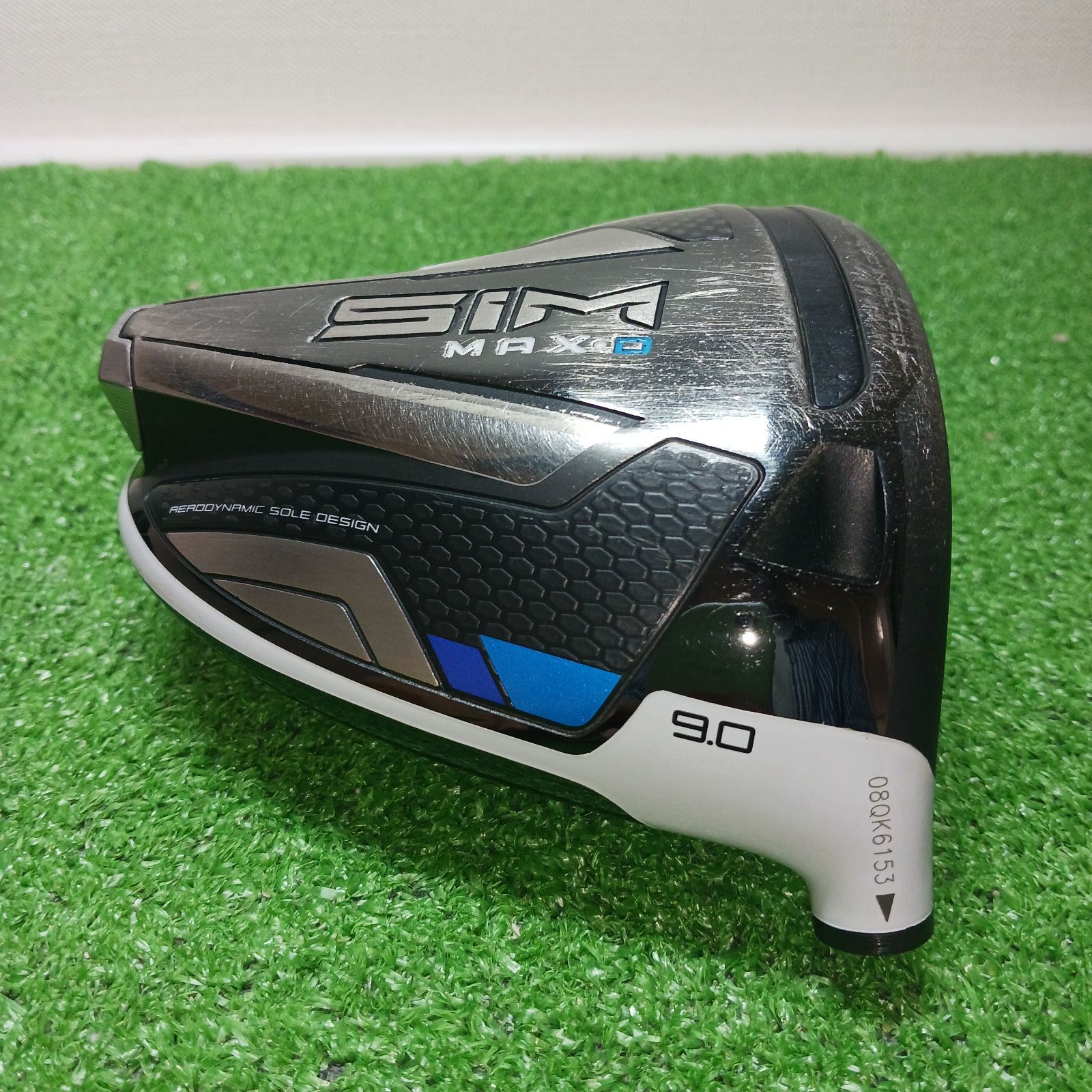 （そこそこ美品）SIM MAX-D ドライバー　9° ヘッドのみ テーラーメイド SIM MAXドライバー(ヘッドのみ) 9.0度 ヘッドカバー付