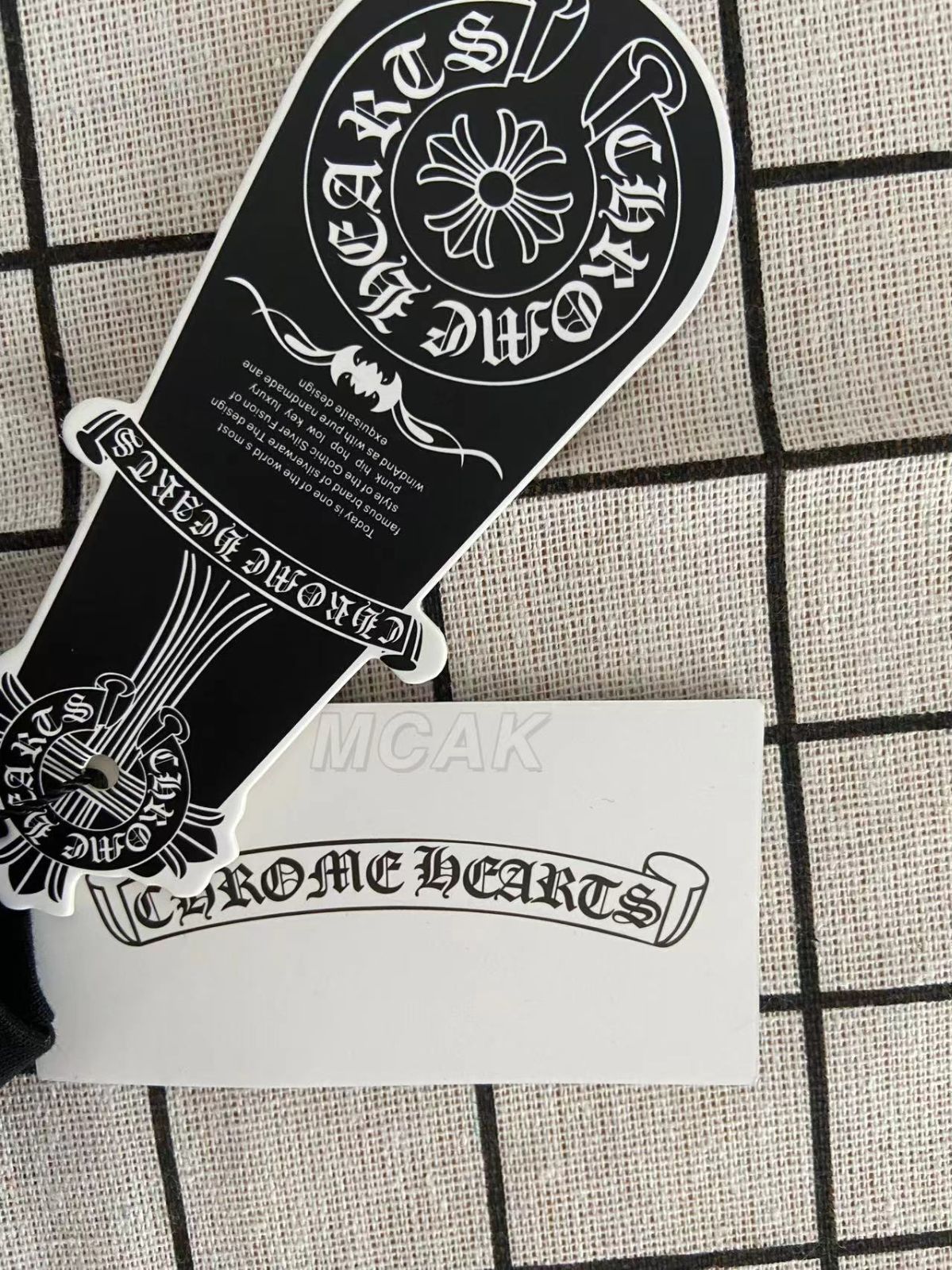 美品 光る！Chrome Hearts クロムハーツ ファッション 男女兼用 レディース メンズ トップス 半袖Ｔシャツ  ブラック 夏 通気性