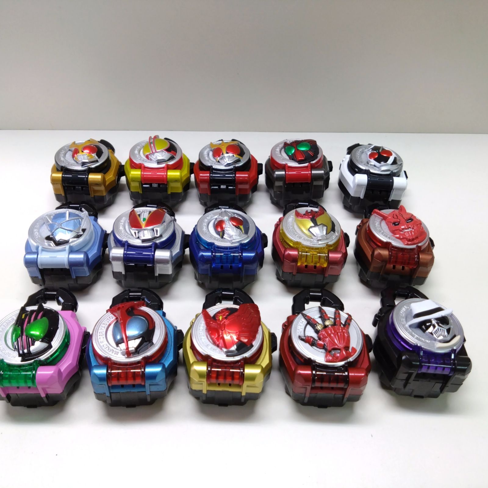 仮面ライダー 鎧武(ガイム)  まとめ売り 仮面ライダー鎧武(ガイム) (カメンライダーガイム) 仮面ライダー