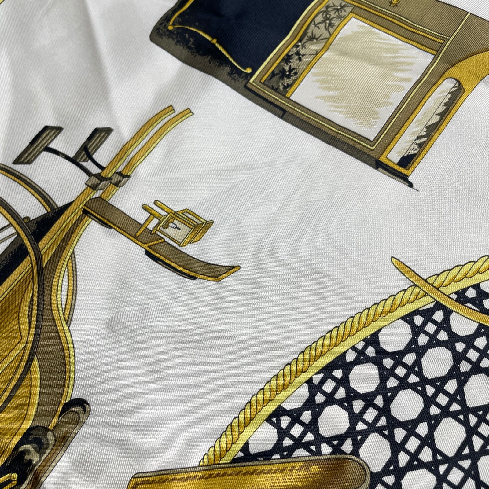 2505-145｜エルメス カレ 90 スカーフ シルク ブラック マルチカラー 2505-145｜エルメス カレ 90 スカーフ シルク ブラック マルチ