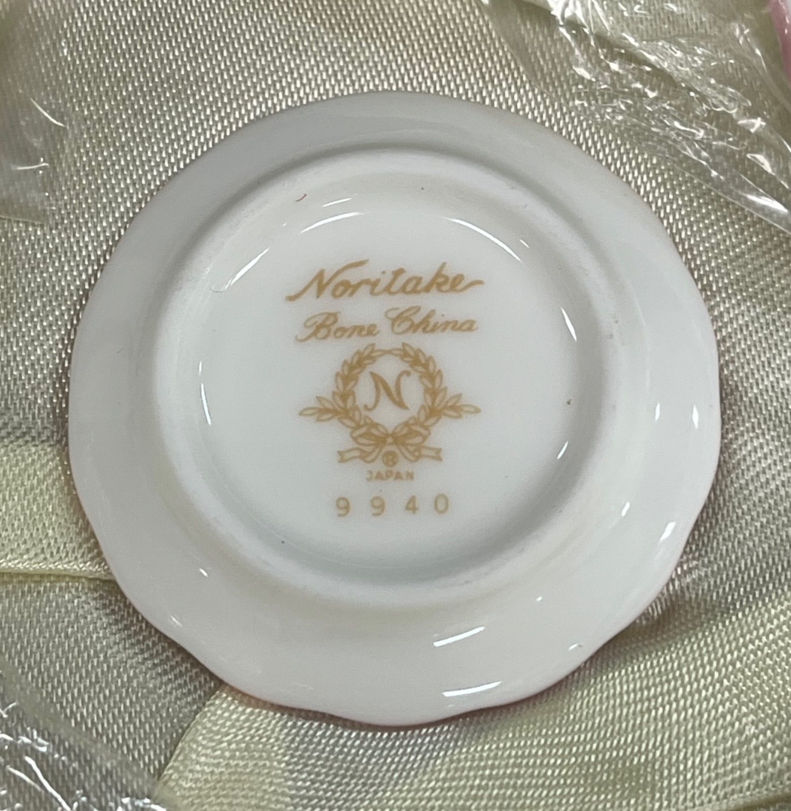 未使用品　ノリタケ　スプーン　スプーンレスト　 キューティーローズ　9940 ノリタケ キューティーローズ スプーンレスト(担当 金坂) - メルカリ