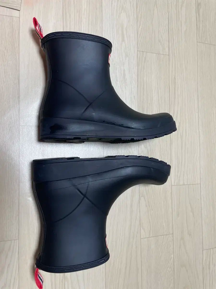 レインブーツ